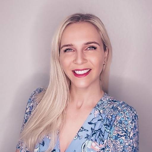 Christine Gallagher Photo